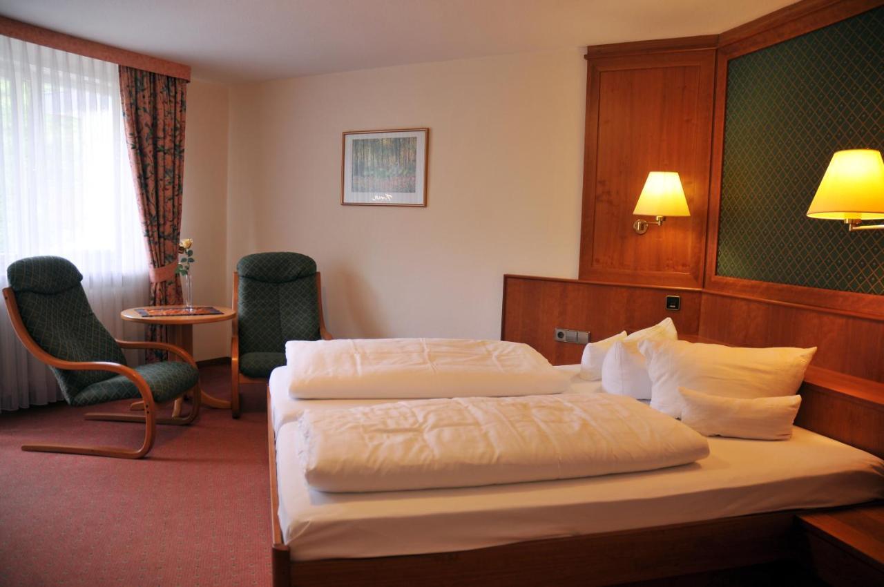 Hotel Ochsen Hoefen an der Enz Ngoại thất bức ảnh