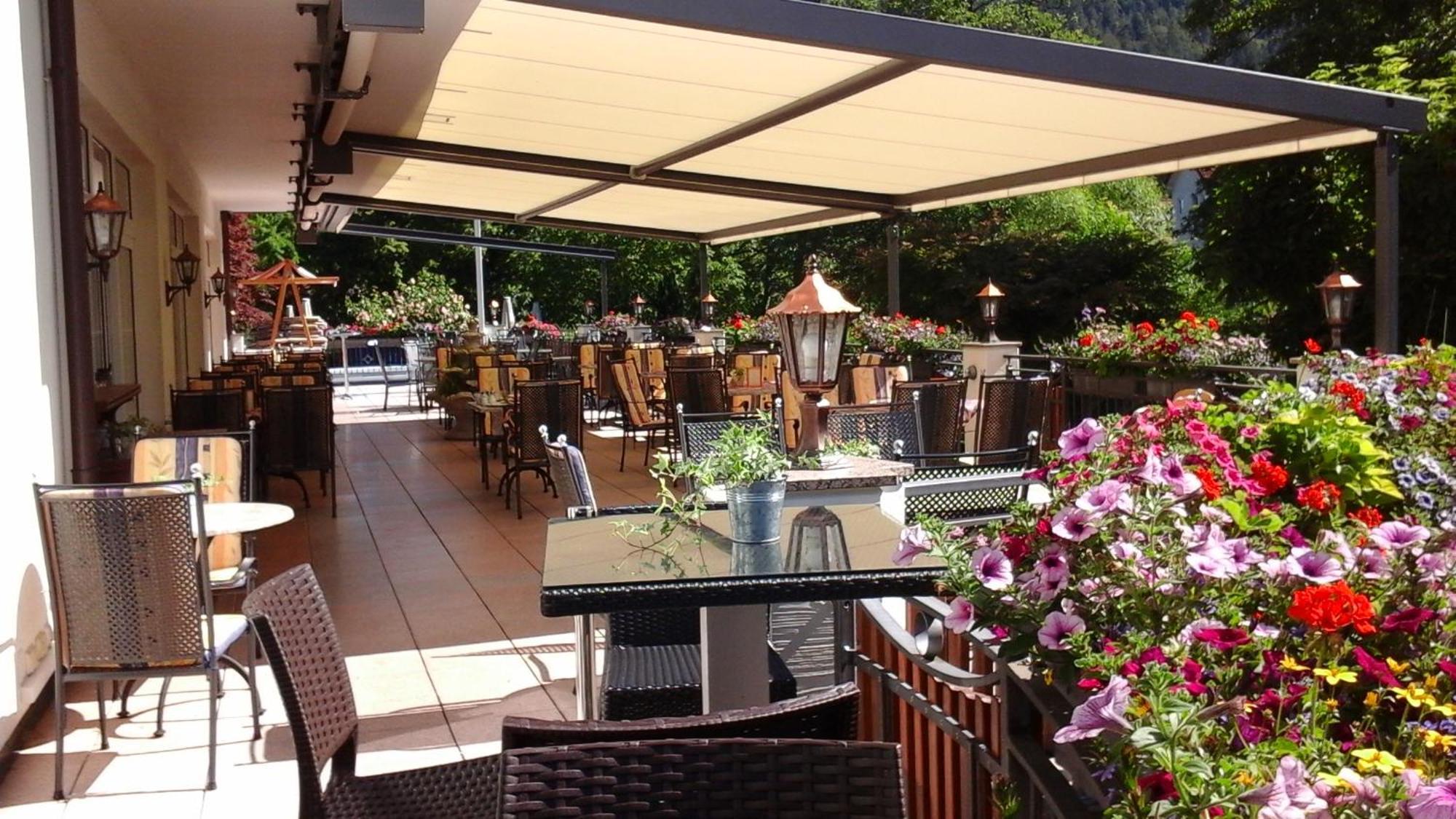 Hotel Ochsen Hoefen an der Enz Ngoại thất bức ảnh